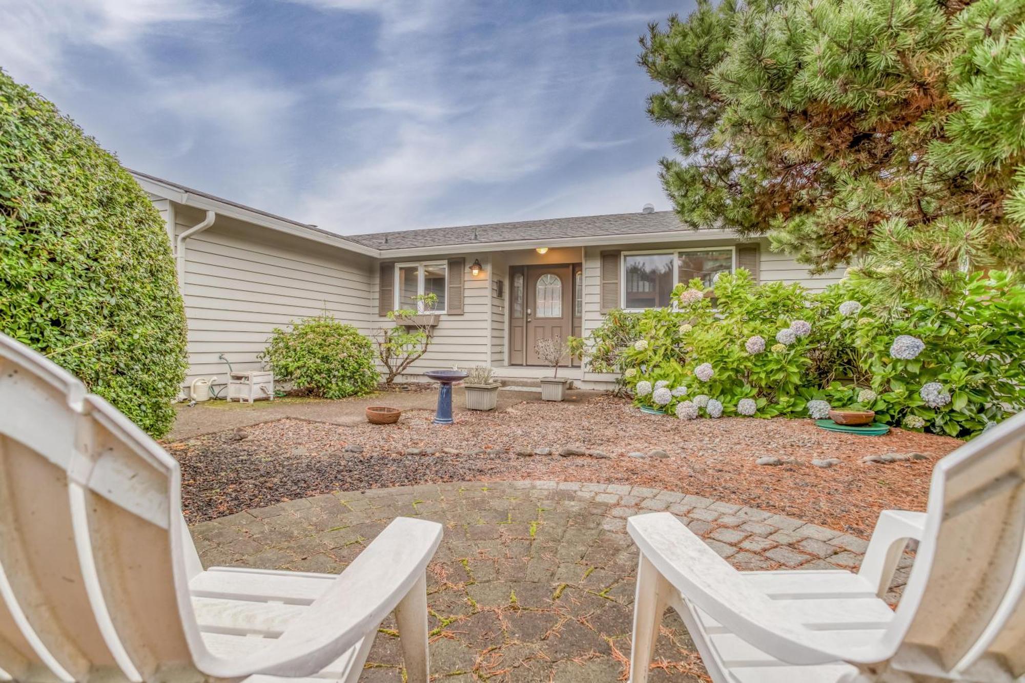 Sandpiper Retreat Waldport Exterior photo